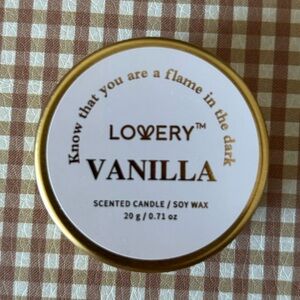 LOVERY scented wax candle tiny. VANILLA